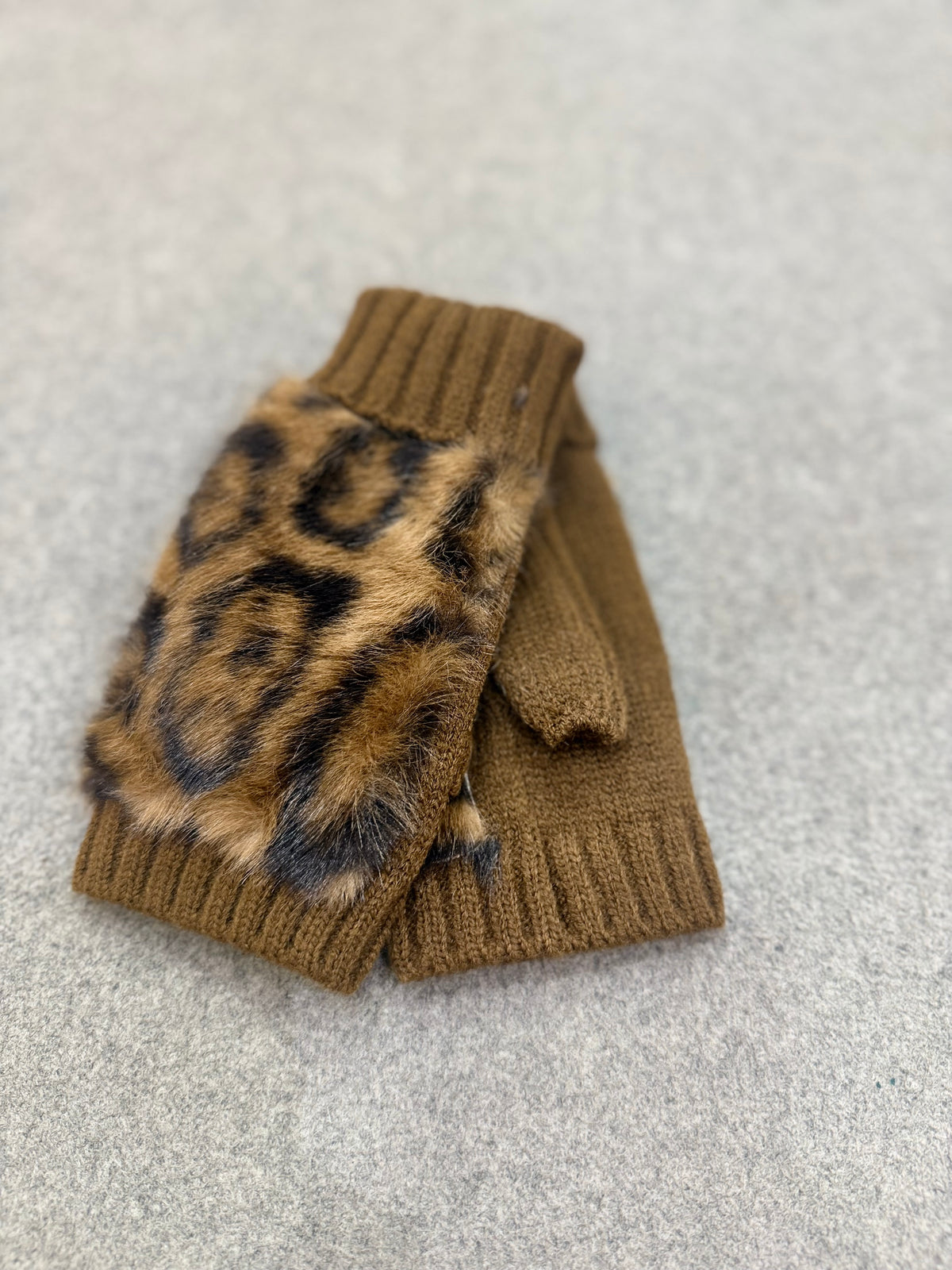 Handschuhe "Stulpen Kurz" - Verschiedene Farben