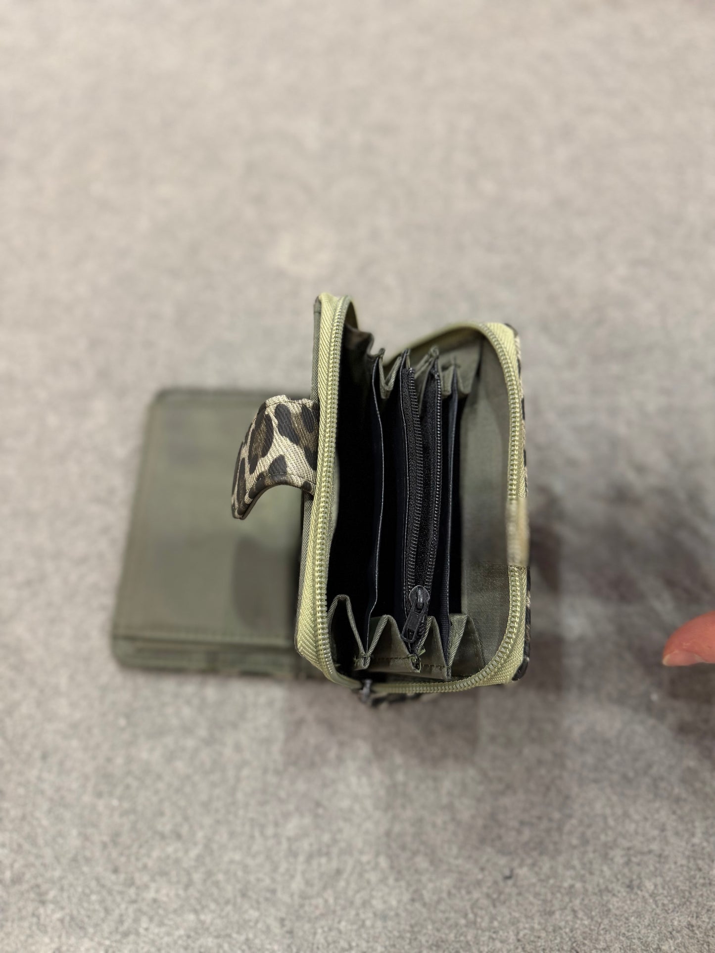 Geldbörse Kurz - Leo - Olive