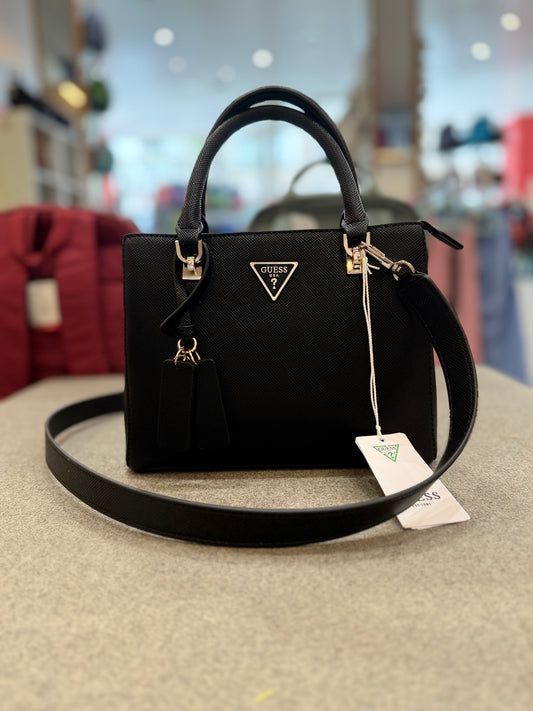 Noelle 2 - Black