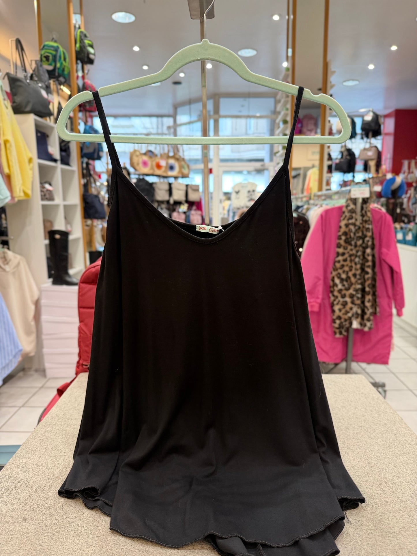 Top "Basic" - Verschiedene Farben