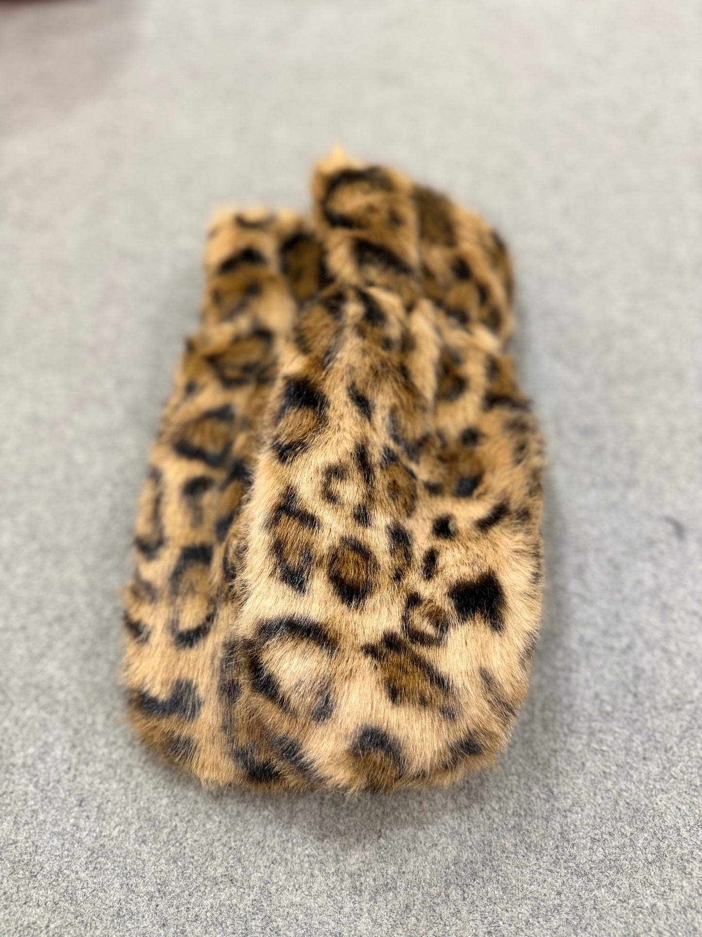 KuschelHandschuhe - Leo MittelBraun