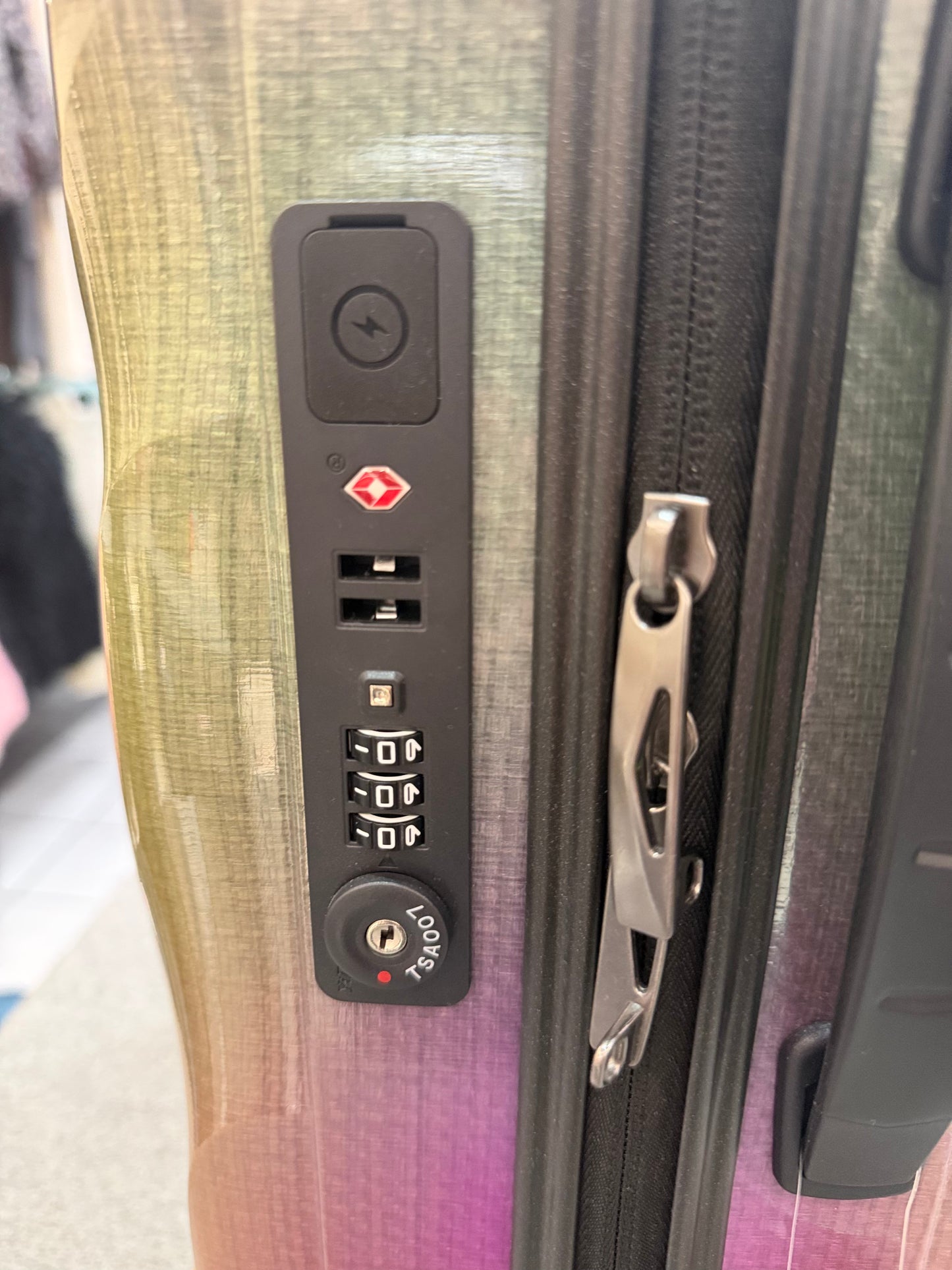 C-Lite - ColourBurst - S/Handgepäck