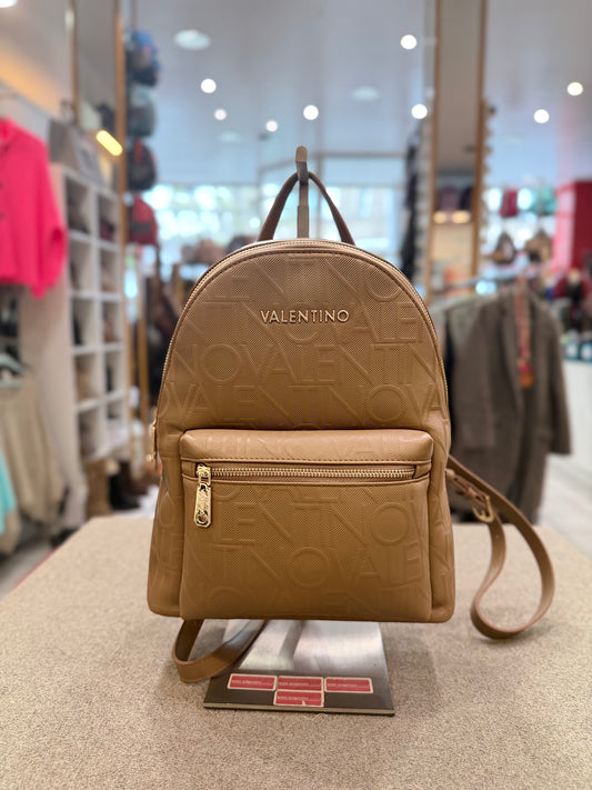 Gynevra Re - Beige