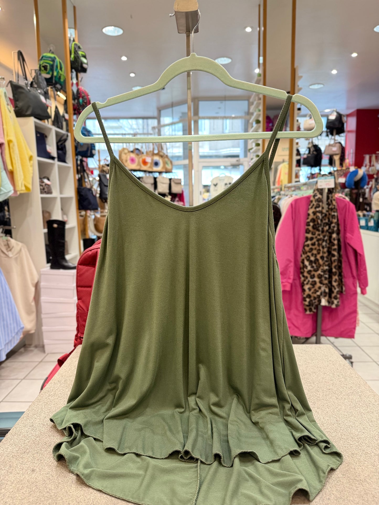 Top "Basic" - Verschiedene Farben