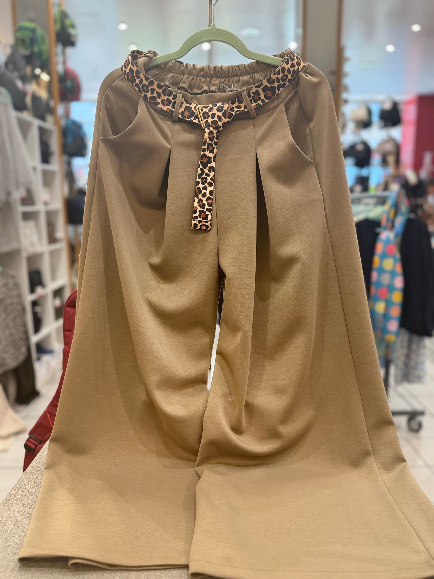 Hose "Kiki" - Verschiedene Farben