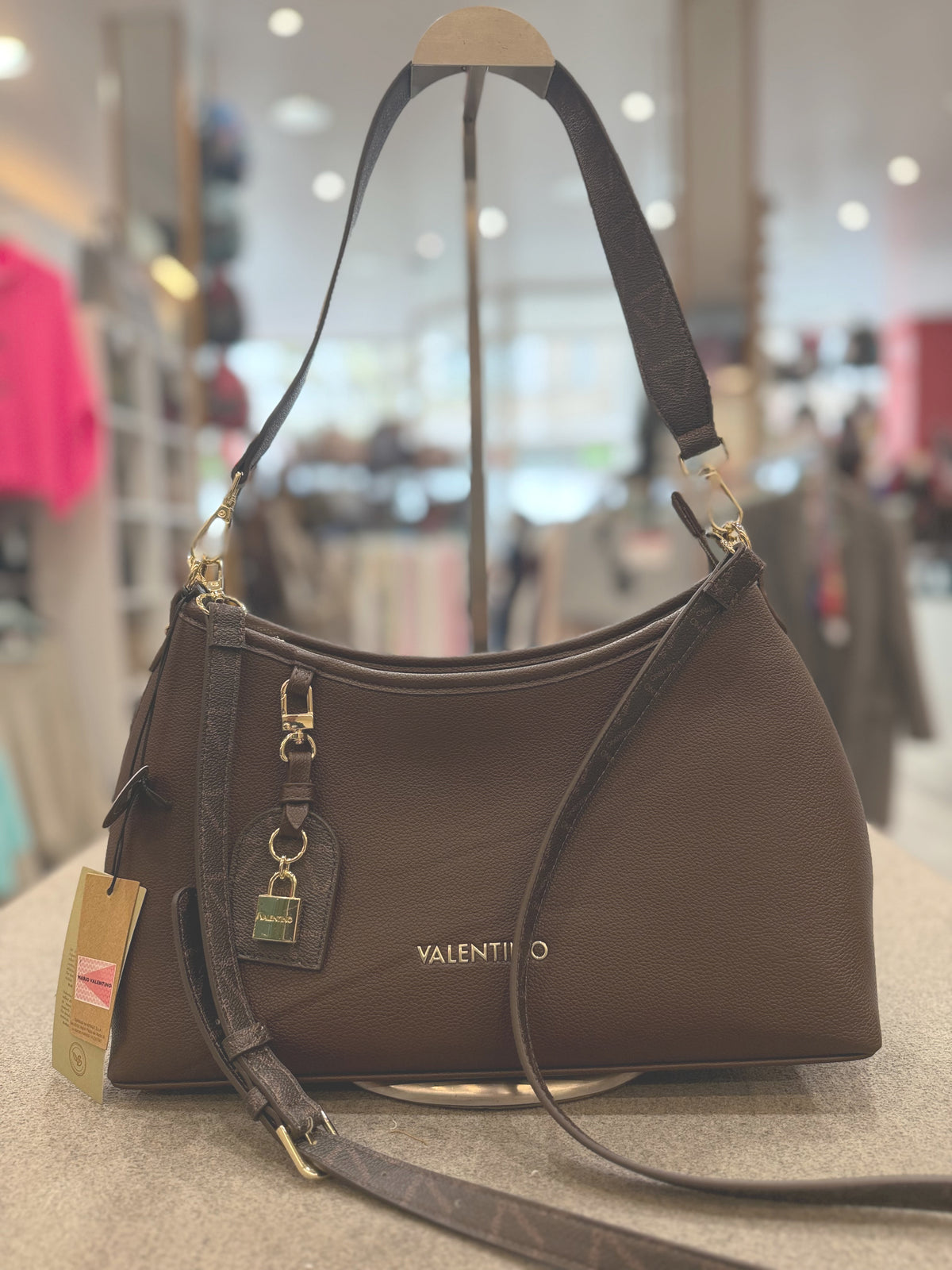 Lyssa Re - Cafe