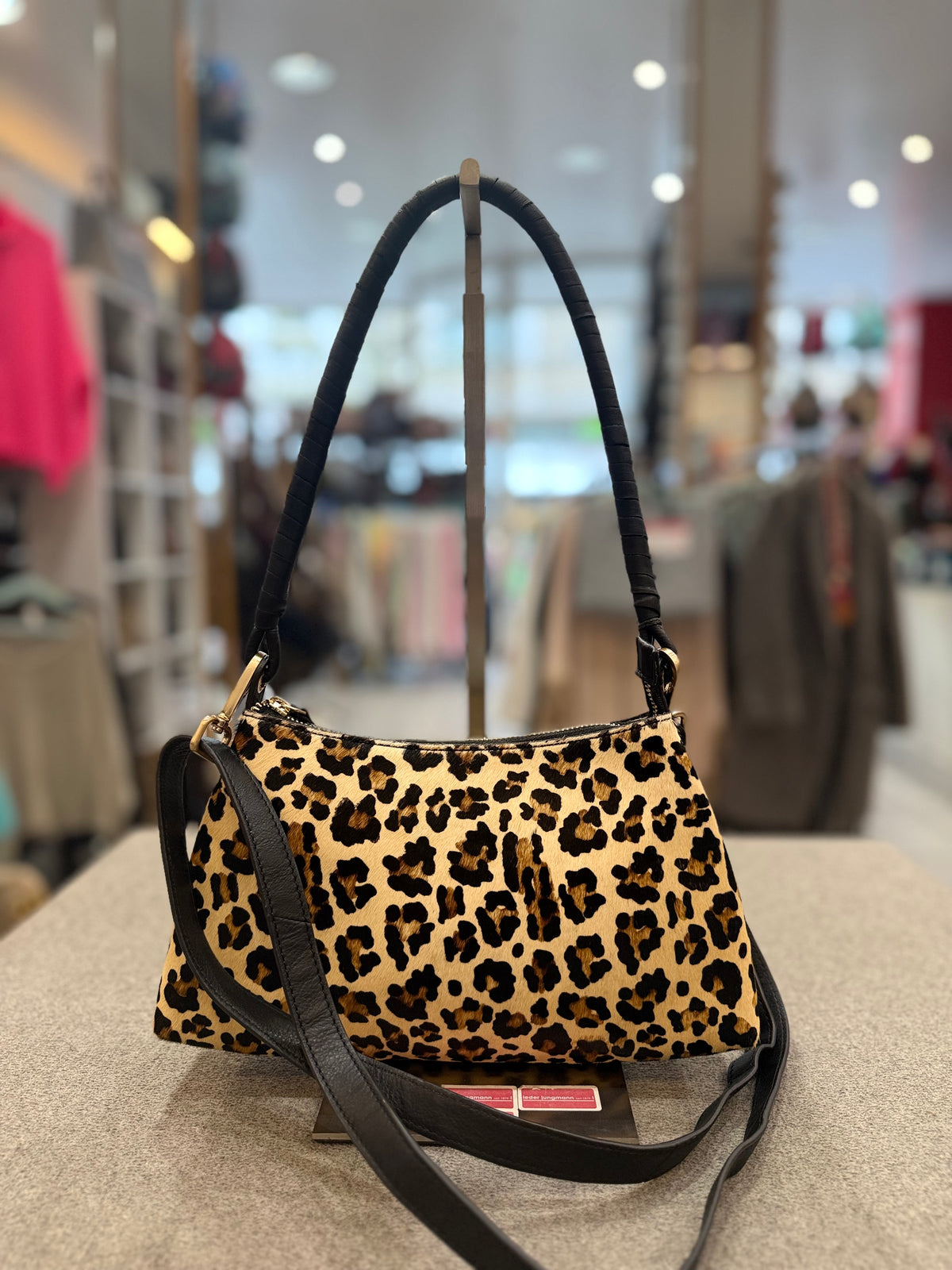 Tala - Leopard