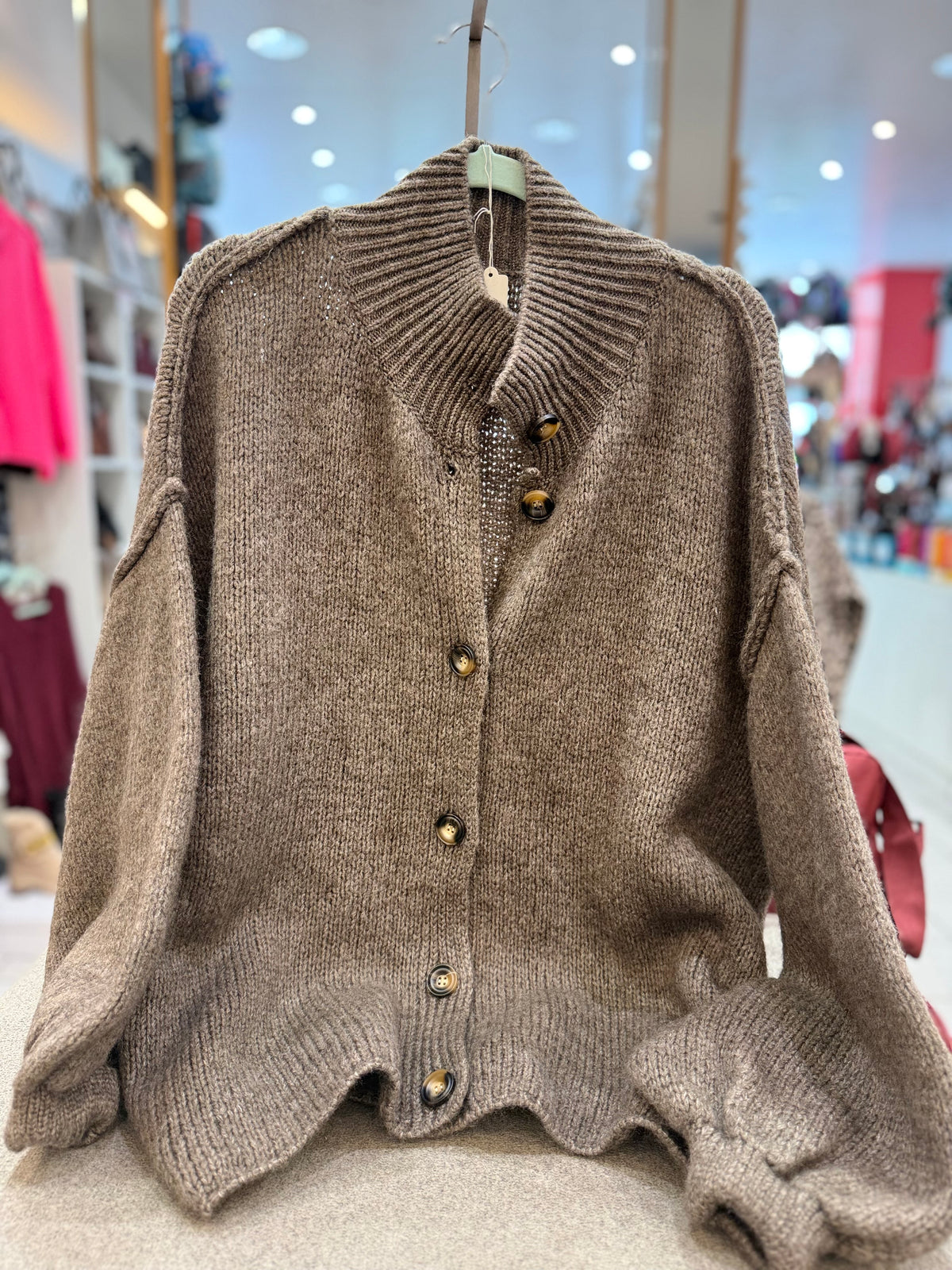 Strickjacke "Knopf" - Verschiedene Farben