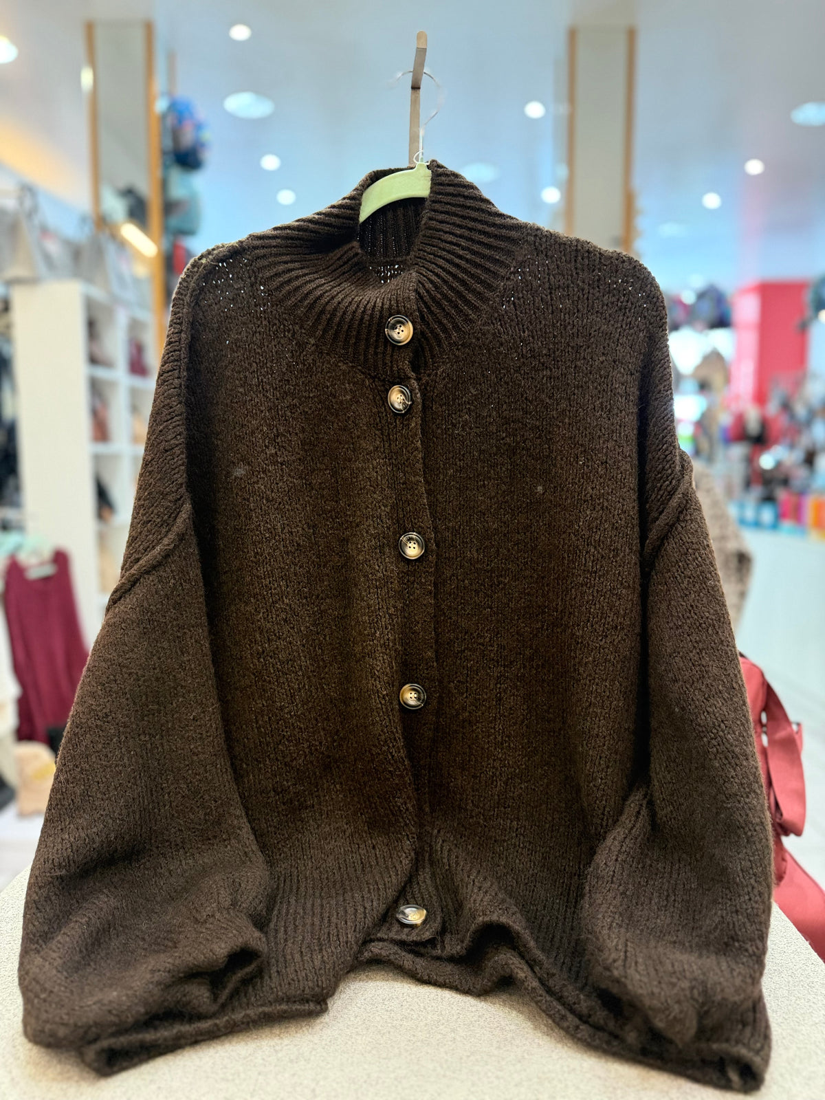 Strickjacke "Knopf" - Verschiedene Farben