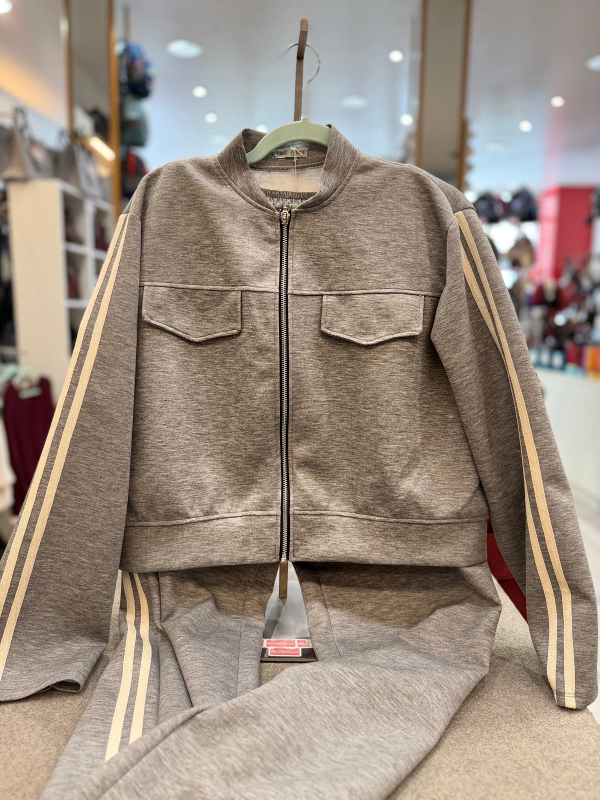 Anzug "Sporty" - Verschiedene Farben