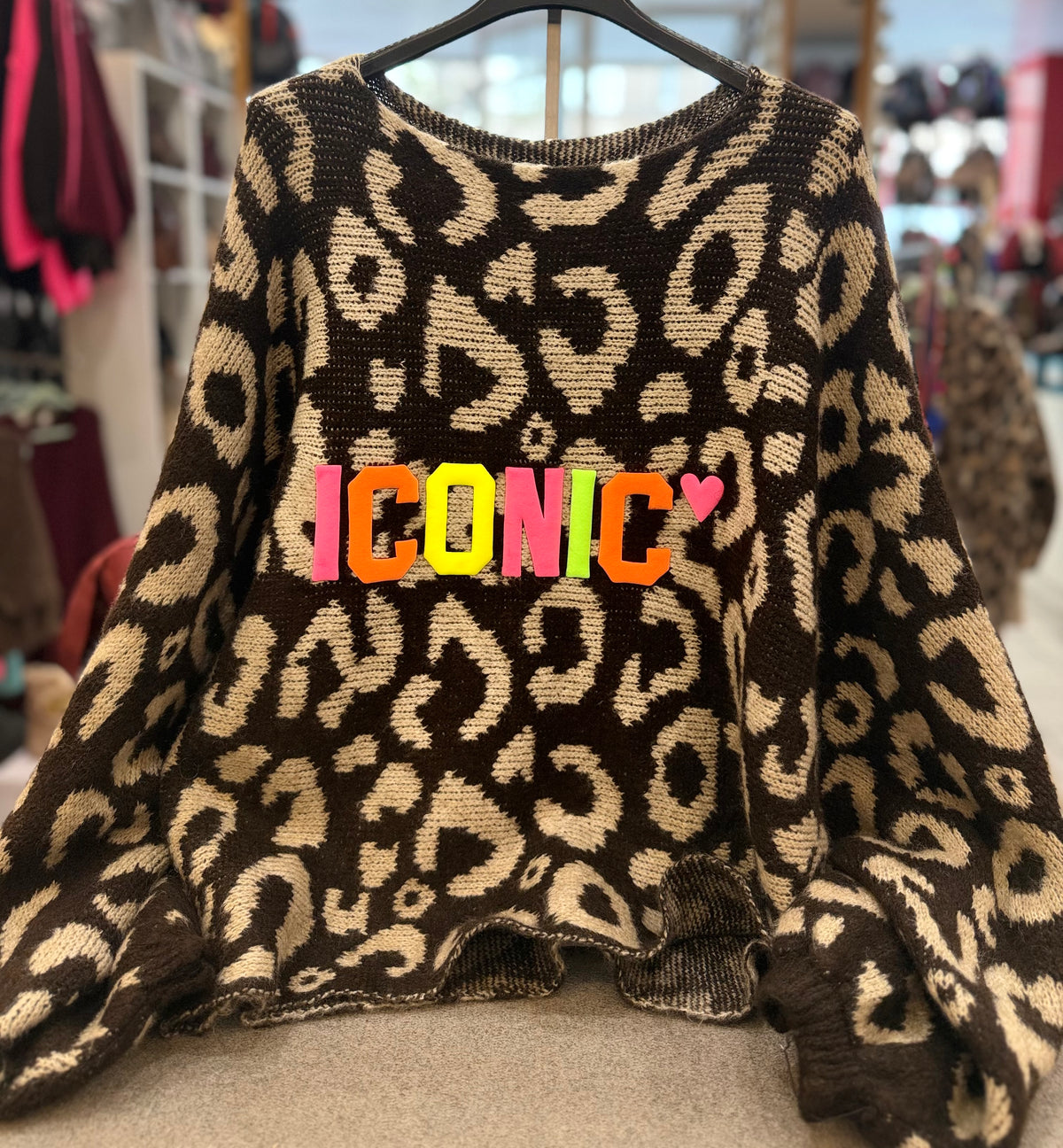 Pullover "Iconic Bat" - Verschiedene Farben