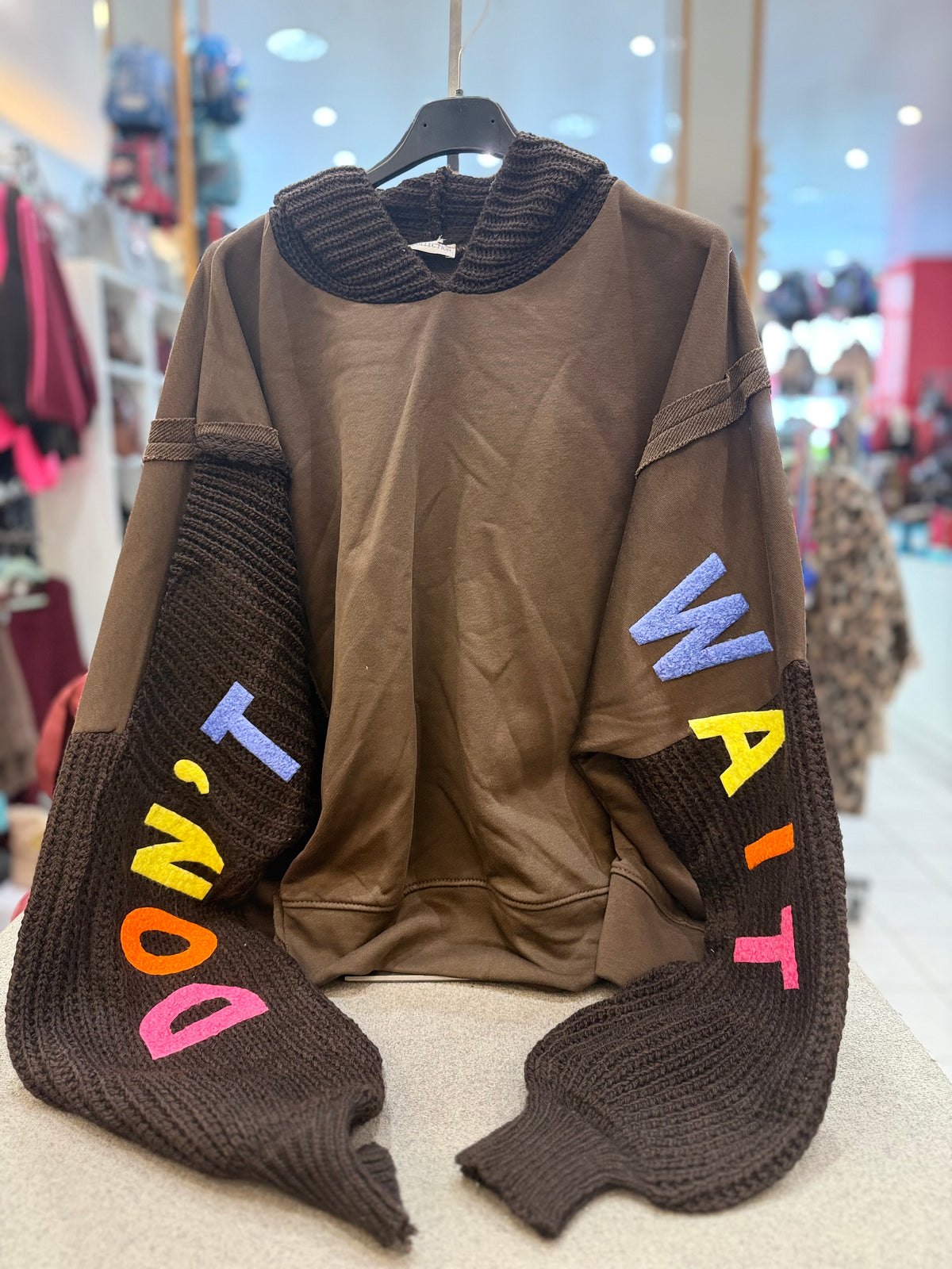 Pullover "Don't Wait" mit Kapuze - Verschiedene Farben