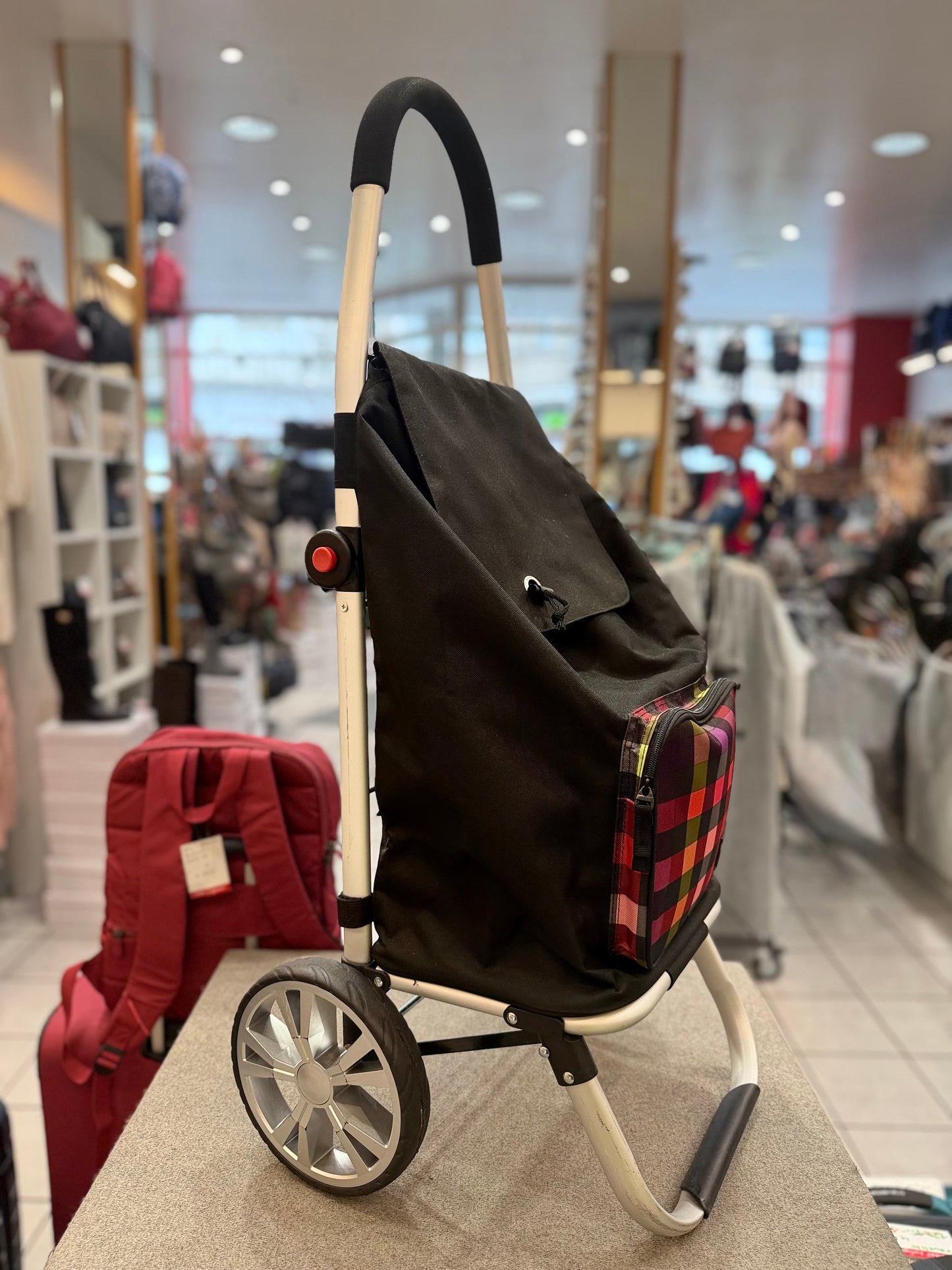 Einkaufswagen "ER7" - Verschiedene Farben