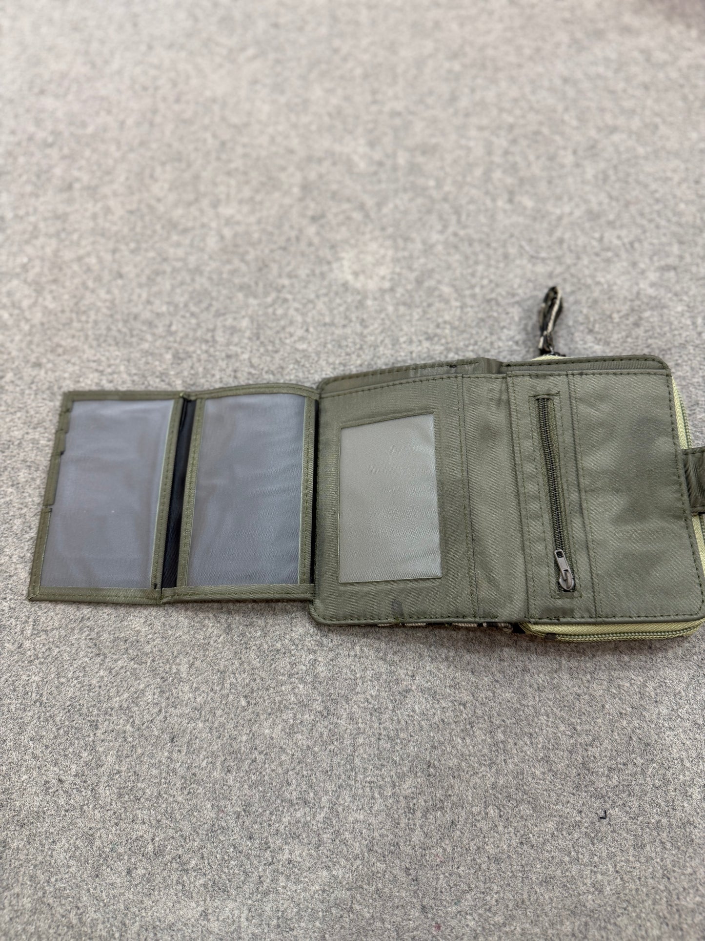 Geldbörse Kurz - Leo - Olive