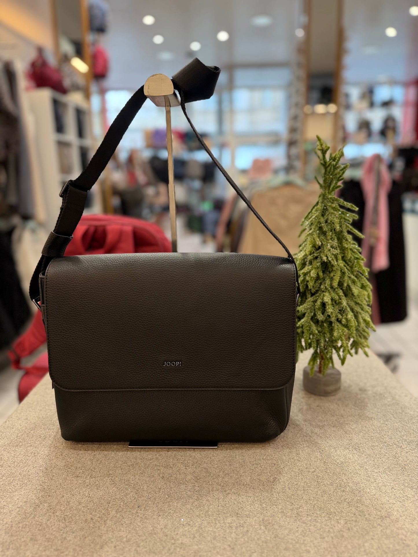 Nevio Messenger Mhf - Schwarz