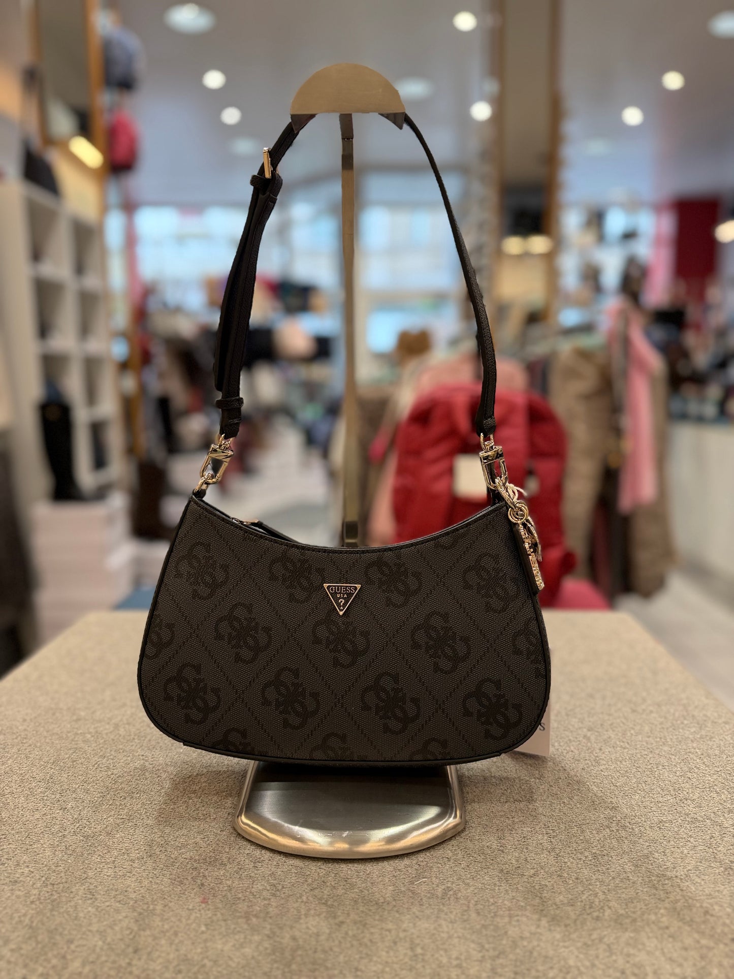 Noelle 2 - Verschiedene Farben