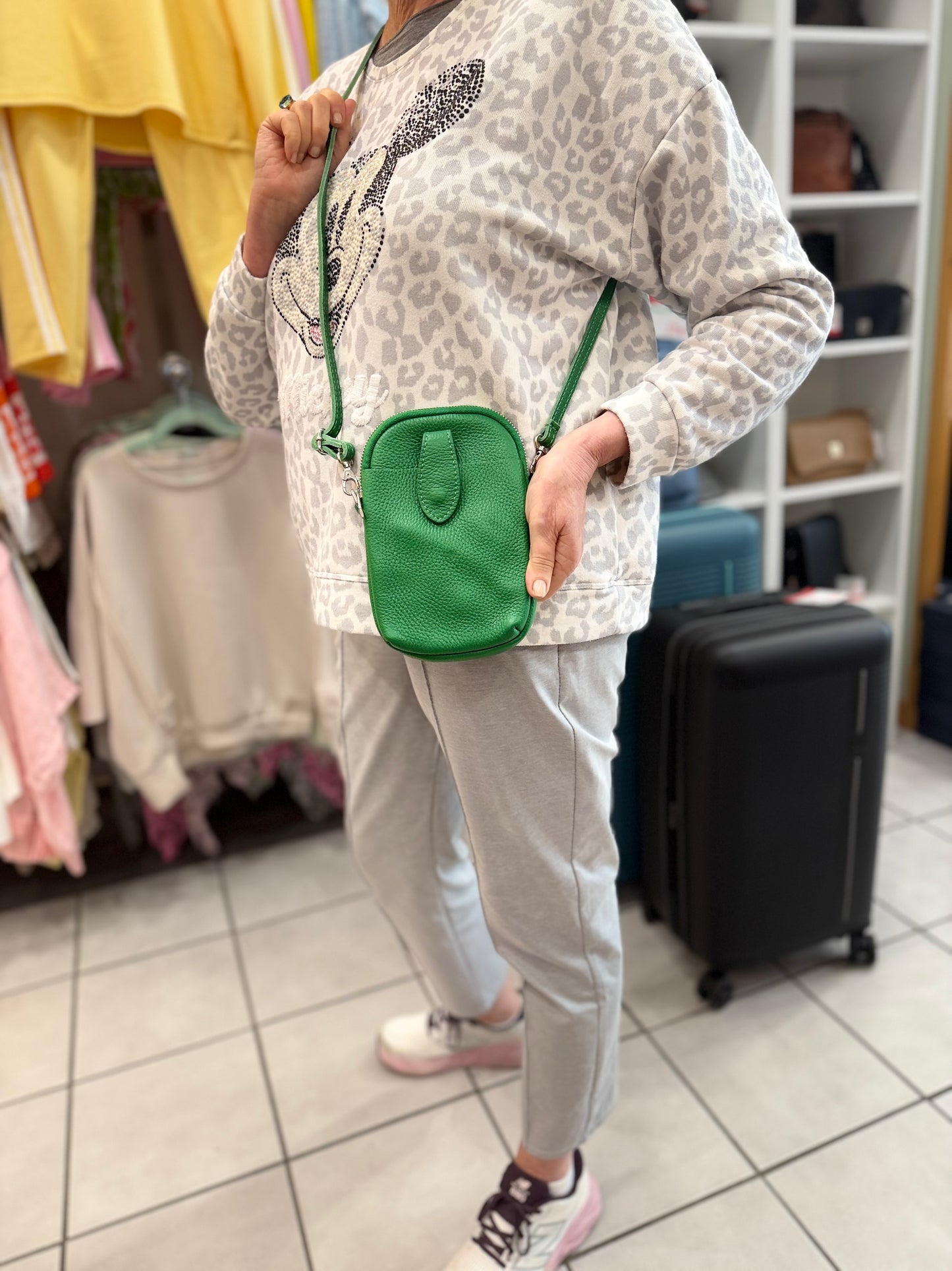 Umhängetasche "Lulu" - Verschiedene Farben