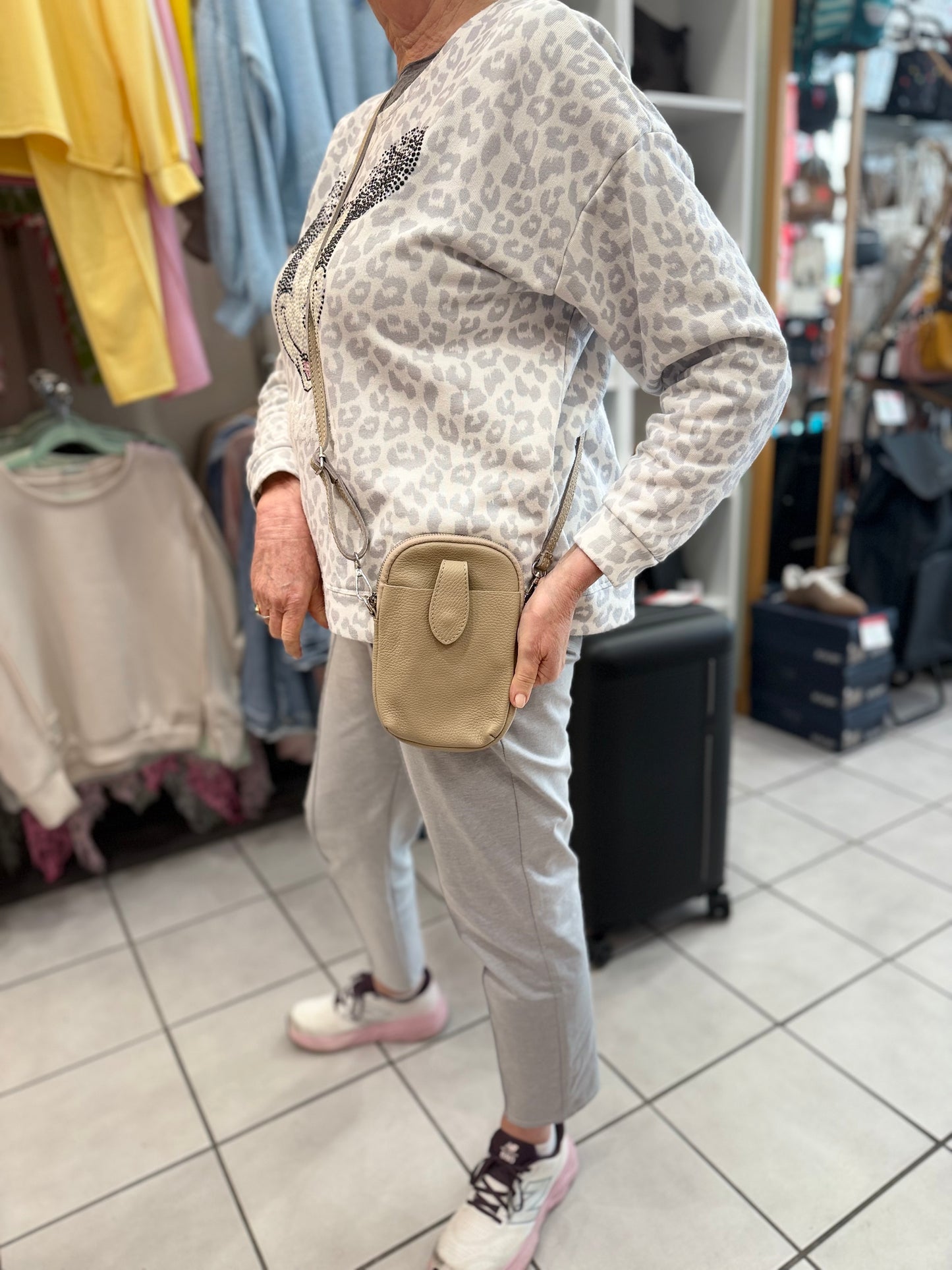 Umhängetasche "Lulu" - Verschiedene Farben