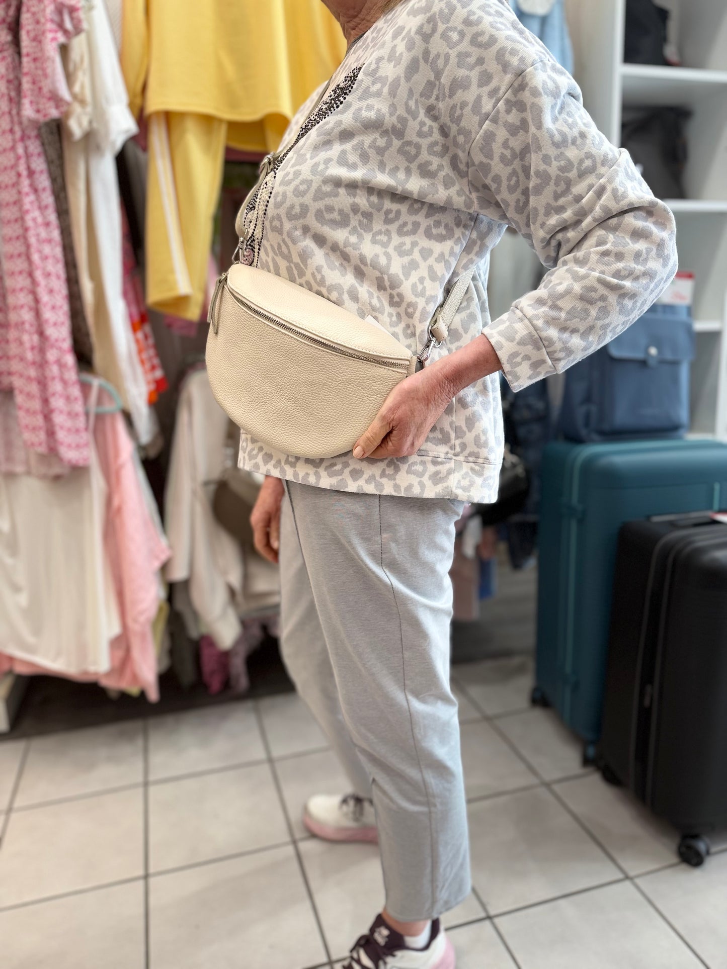 BodyBag "Paula" - Verschiedene Farben