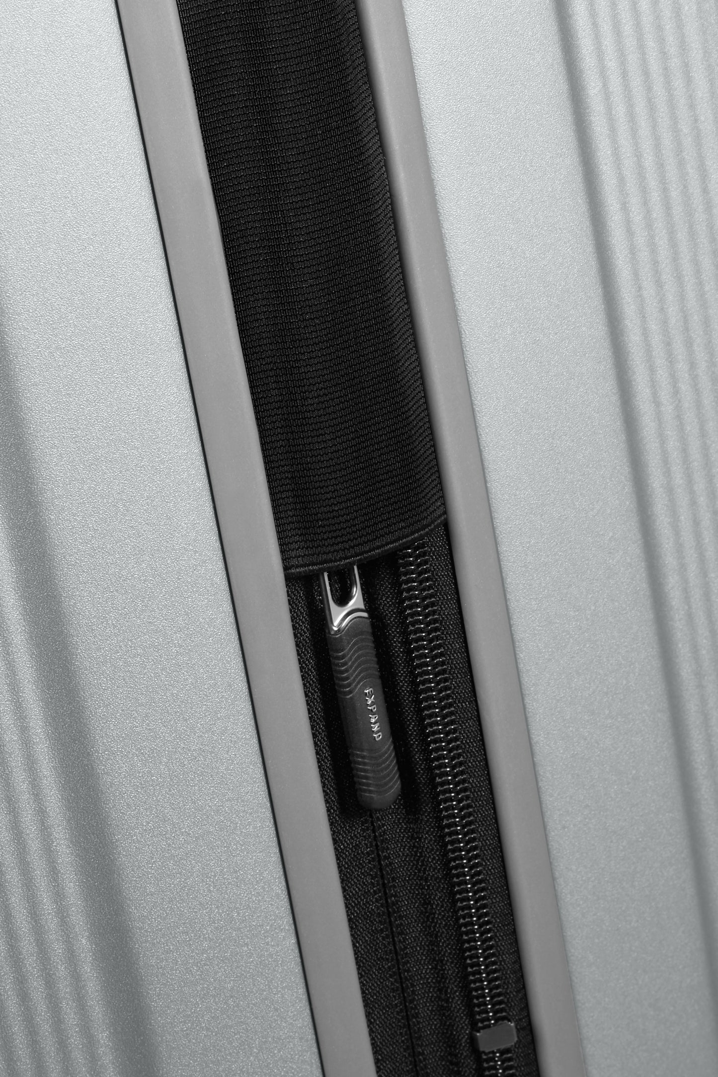 Nuon - 4 Farben - 4 Größen zur Auswahl